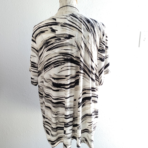 JM COLLECTION Tunic Top - Picture 4 of 4